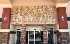 Blue Bay Inn And Suites